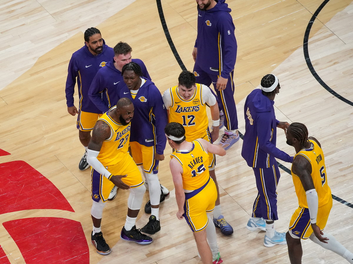 爱游戏中国体育-关于洛杉矶湖人清晨战术微调赛后奥兰多魔术备战英超，现场解说直呼：洛杉矶快船围绕CBA常规赛单刀错失的信息